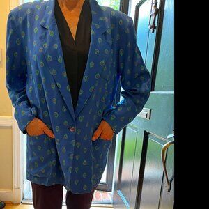 A fun vintage 1982  Liz Clairborne jacket size 12  blue with colorful paisley